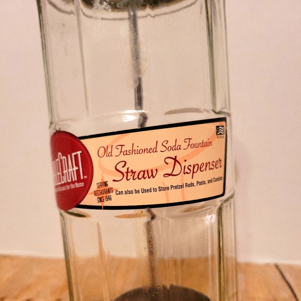 TableCraft Straw Dispenser - Picture 5 of 10